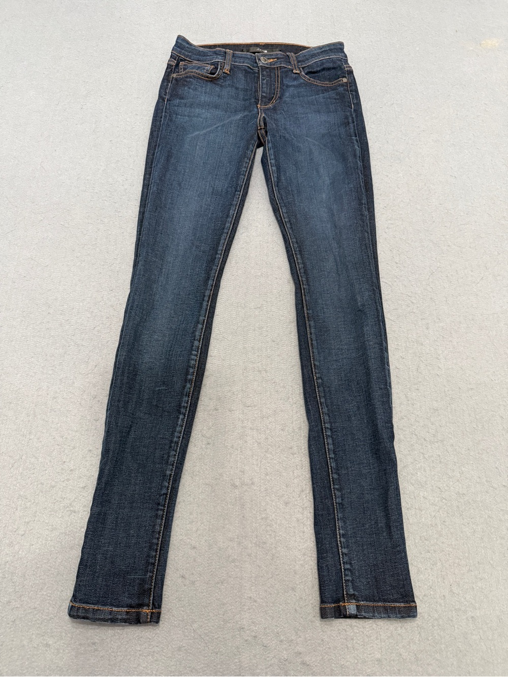 Women’s Joe’s Jeans Chelsea Ultra Slim Fit Dark Wash Size 24